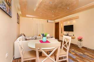 Апартаменты Apartments Amigo Котор Апартаменты-люкс с 1 спальней-11